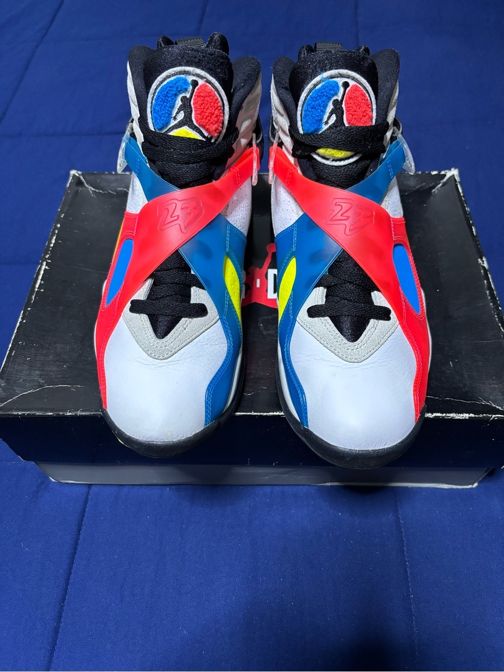 Jordan 8 Retro SP SE Multi Color 2019
Size 8